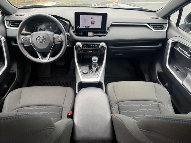 2025 Toyota RAV4 Hybrid SE