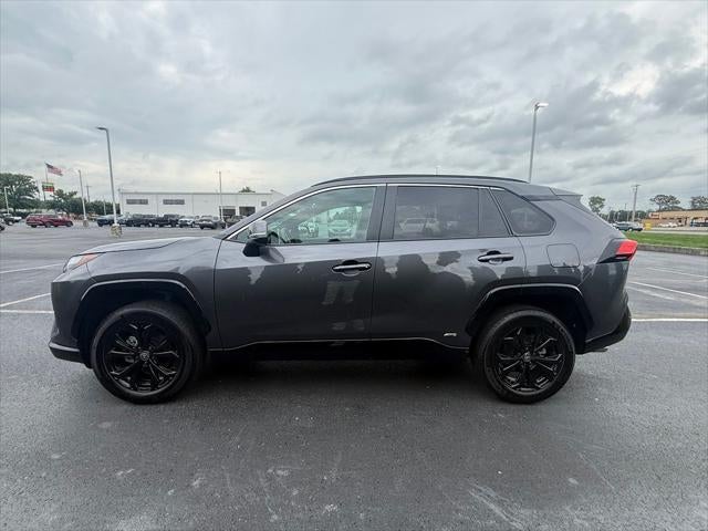 2025 Toyota RAV4 Hybrid SE