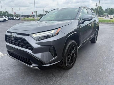 2025 Toyota RAV4 Hybrid SE