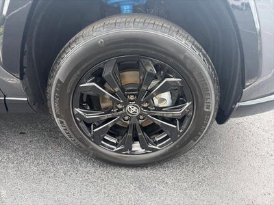 2025 Toyota RAV4 Hybrid SE