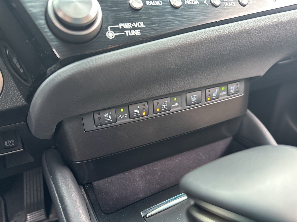 2024 Lexus ES 350 Ultra Luxury