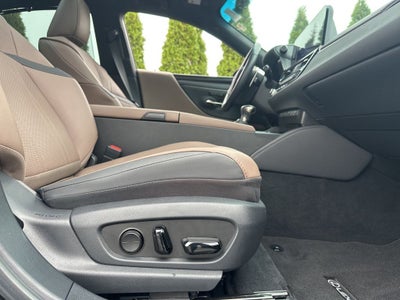 2024 Lexus ES 350 Ultra Luxury