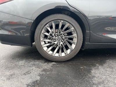 2024 Lexus ES 350 Ultra Luxury