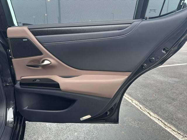 2024 Lexus ES 350 Ultra Luxury