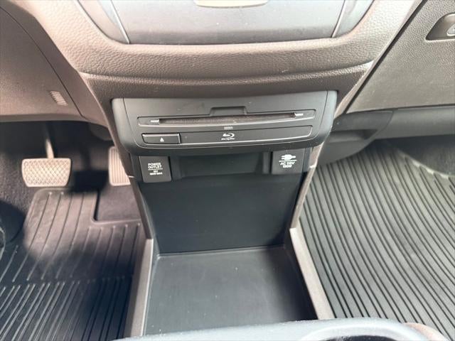 2020 Honda Odyssey EX-L w/Navigation and Rear Entertainment System