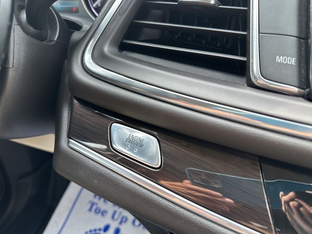 2019 Buick Enclave Essence