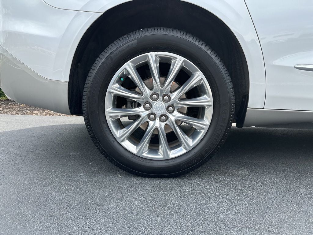 2019 Buick Enclave Essence
