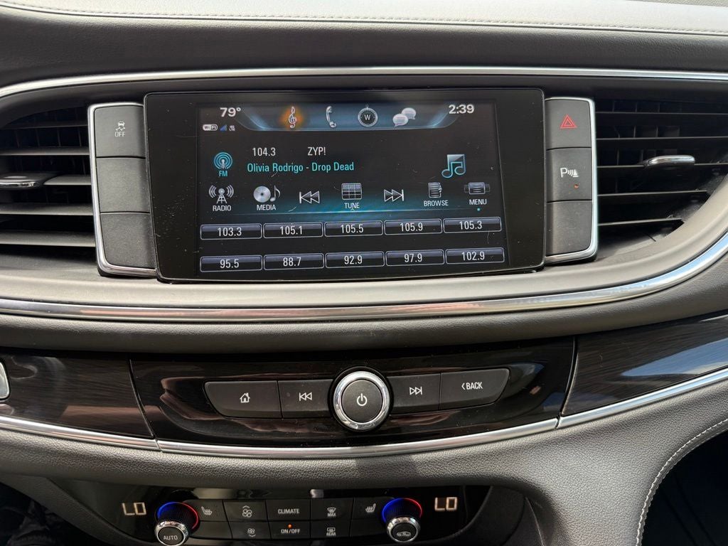 2019 Buick Enclave Essence