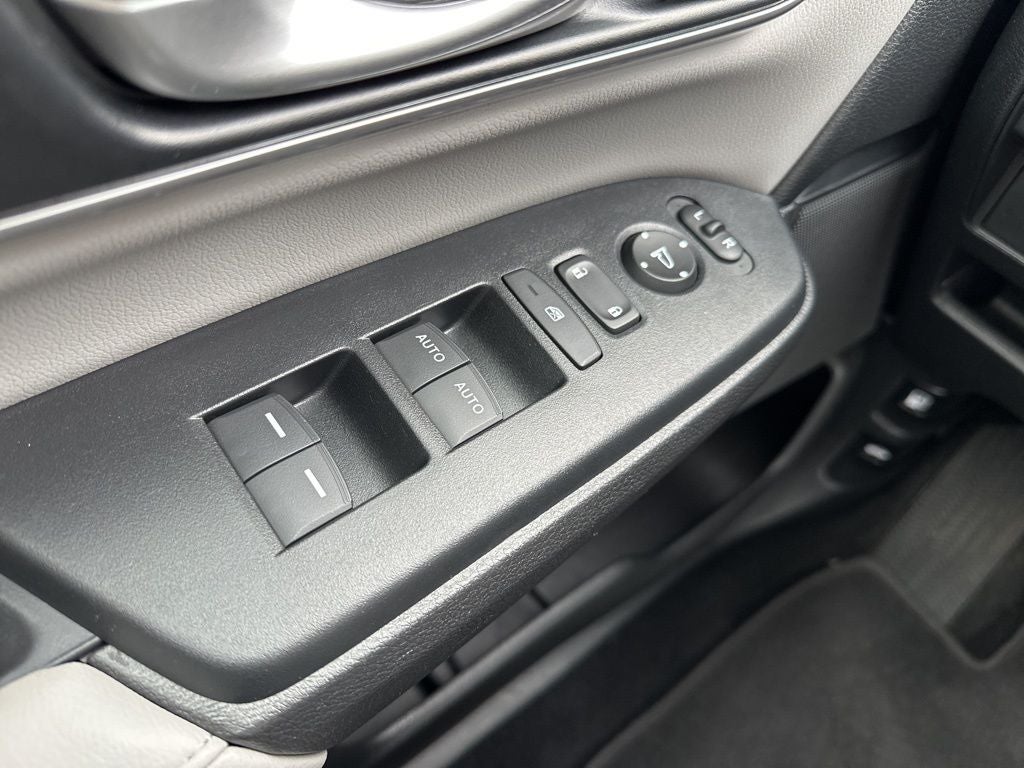 2022 Honda CR-V Hybrid Touring