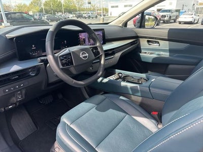 2025 Nissan Murano Platinum