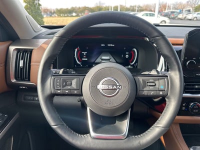 2024 Nissan Pathfinder Platinum