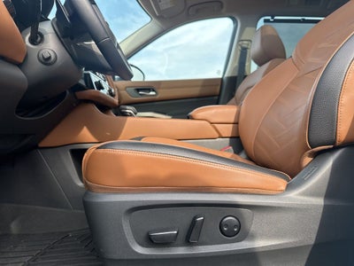 2024 Nissan Pathfinder Platinum