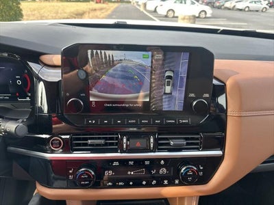 2024 Nissan Pathfinder Platinum