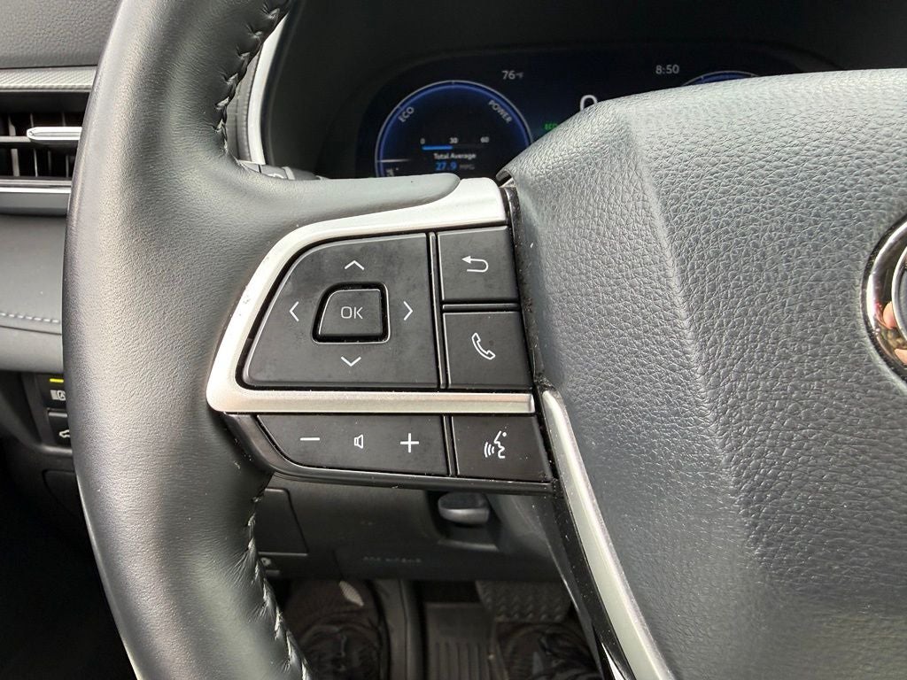 2023 Toyota Highlander Hybrid Platinum