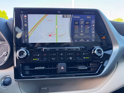 2022 Toyota Highlander Platinum