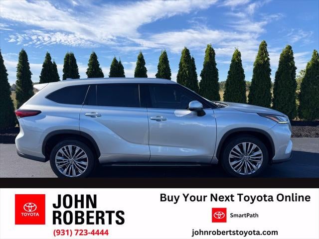 2022 Toyota Highlander Platinum