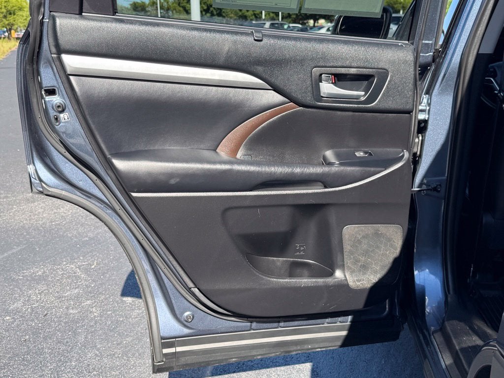 2019 Toyota Highlander Hybrid XLE