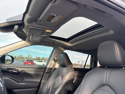 2023 Toyota Highlander XLE