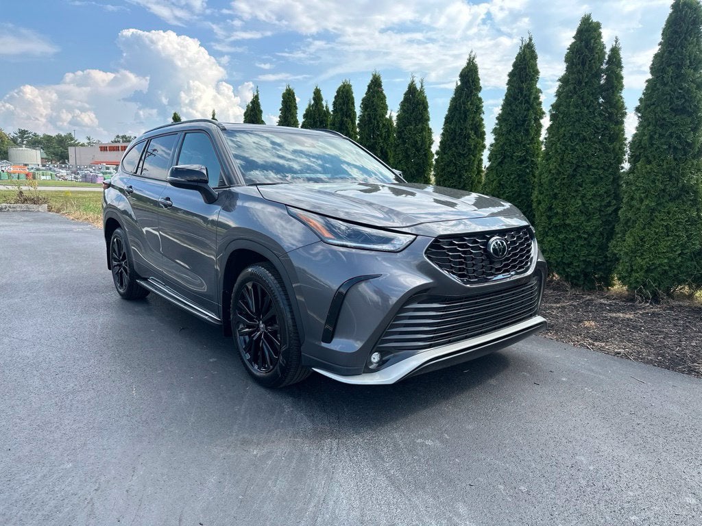 2025 Toyota Highlander XSE
