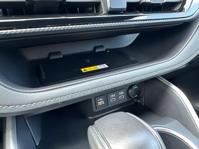 2025 Toyota Highlander XSE