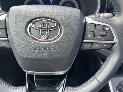 2025 Toyota Highlander XSE