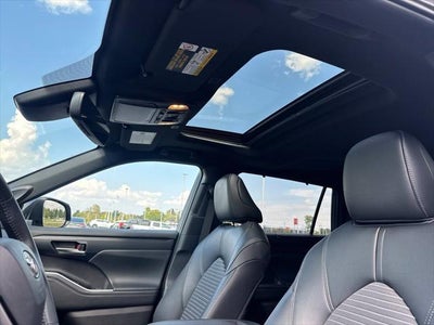 2025 Toyota Highlander XSE