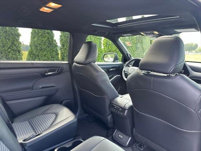 2025 Toyota Highlander XSE