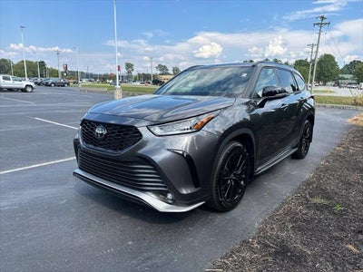 2025 Toyota Highlander XSE