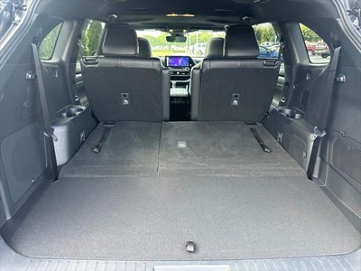 2025 Toyota Highlander XSE