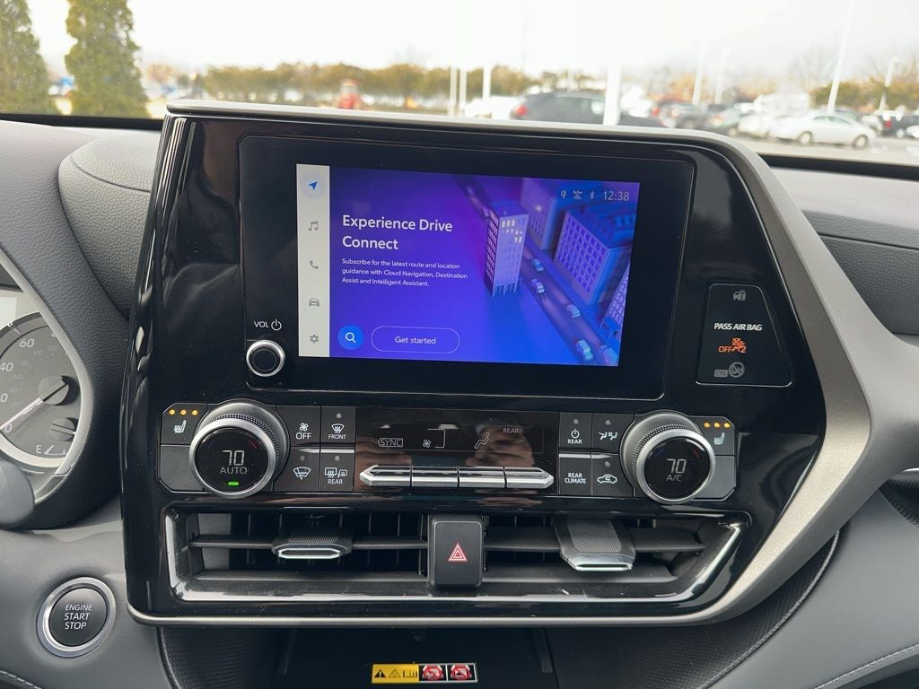 2025 Toyota Highlander XLE