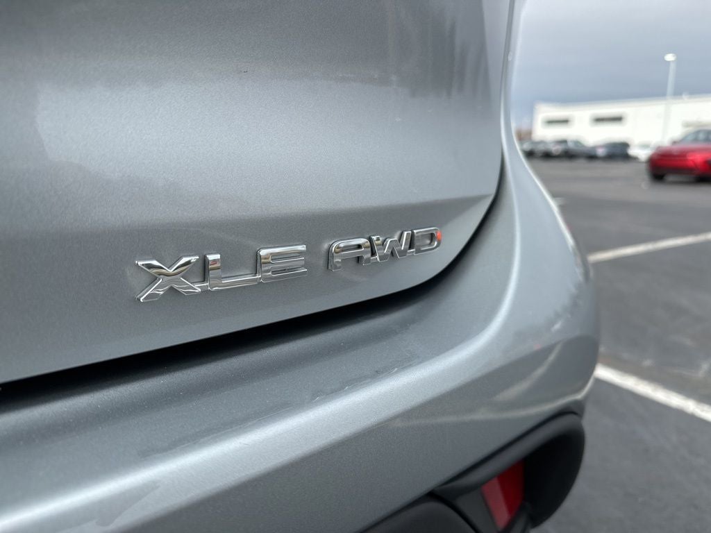 2025 Toyota Highlander XLE