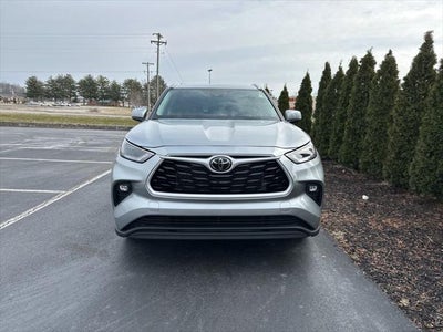 2025 Toyota Highlander XLE