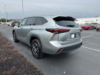 2025 Toyota Highlander XLE