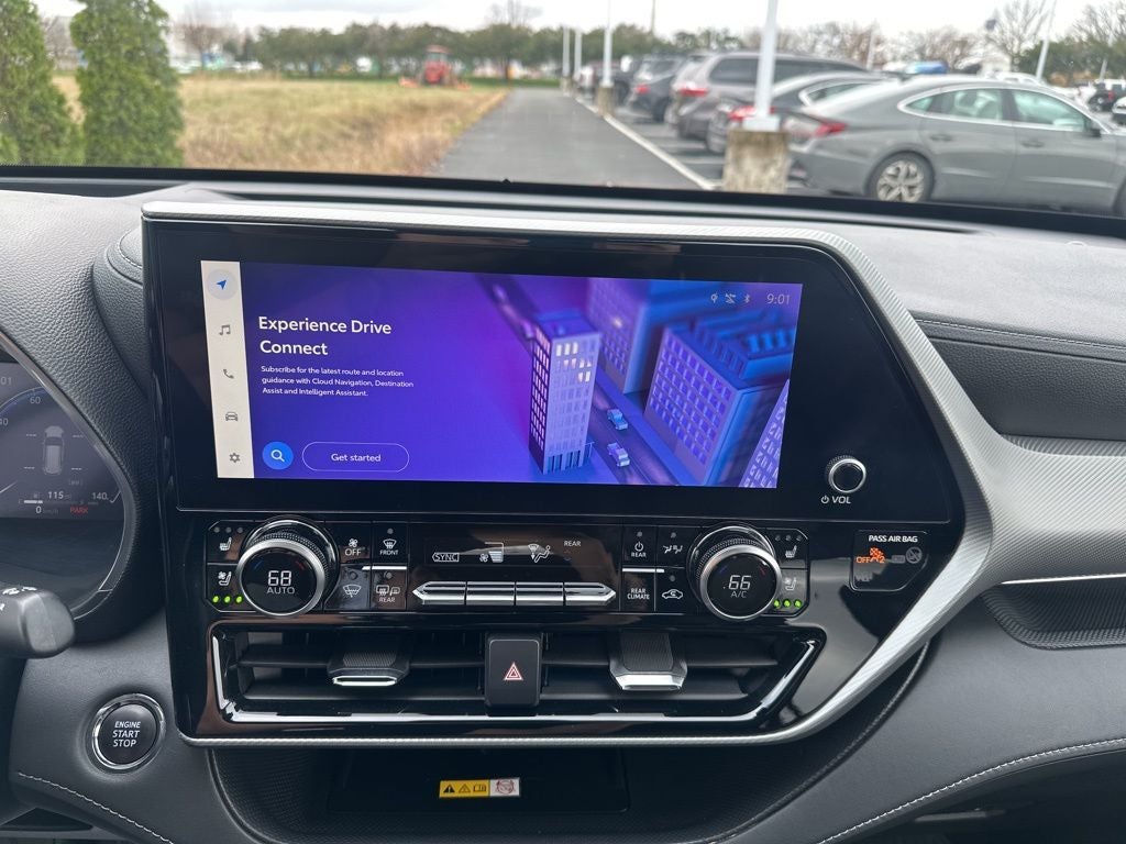 2023 Toyota Highlander Platinum