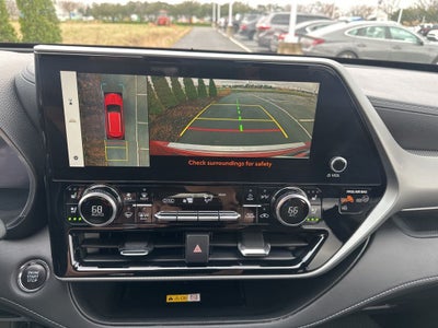 2023 Toyota Highlander Platinum