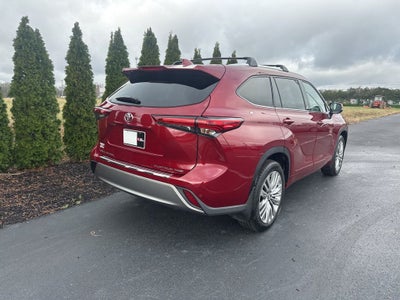 2023 Toyota Highlander Platinum