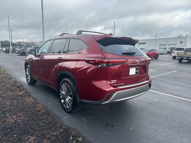 2023 Toyota Highlander Platinum