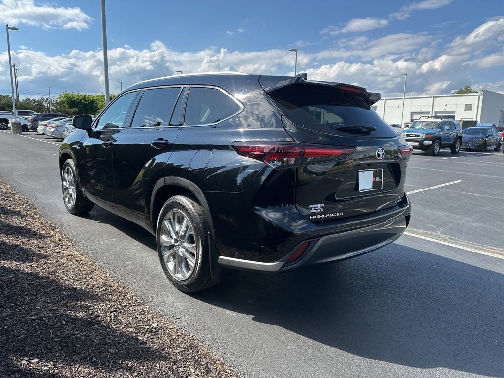 2025 Toyota Highlander Hybrid Limited