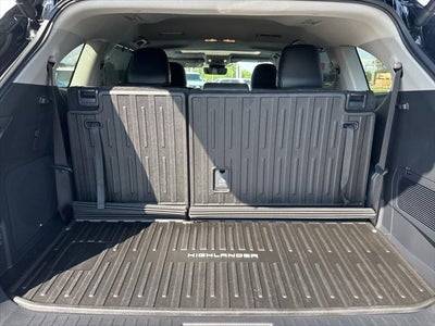2025 Toyota Highlander Hybrid Limited
