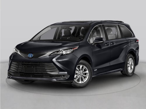 2023 Toyota Sienna XLE 8 Passenger