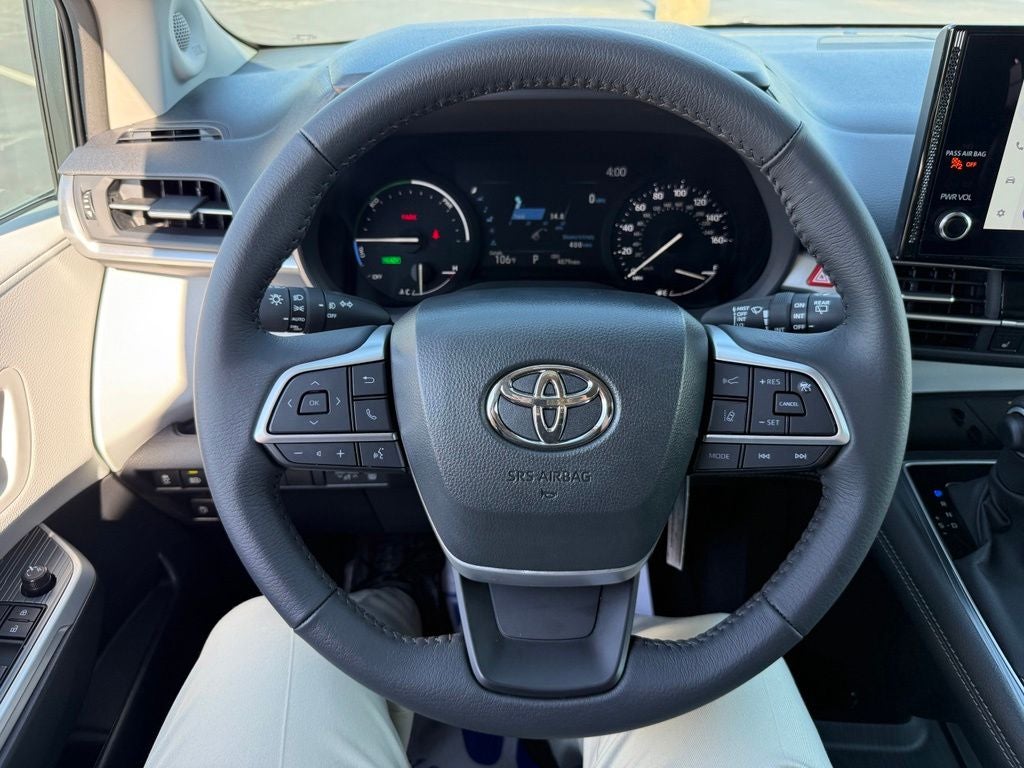 2026 Toyota Sienna XLE 7 Passenger