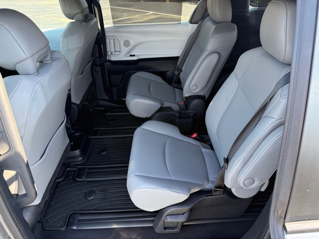 2026 Toyota Sienna XLE 7 Passenger