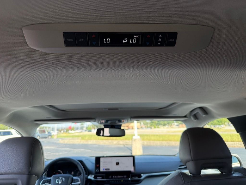 2026 Toyota Sienna XLE 7 Passenger