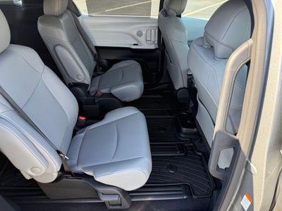2026 Toyota Sienna XLE 7 Passenger