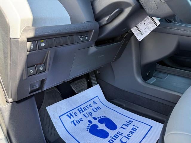 2026 Toyota Sienna XLE 7 Passenger