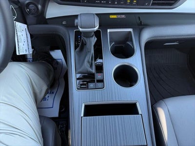 2026 Toyota Sienna XLE 7 Passenger