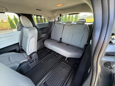 2026 Toyota Sienna XLE 7 Passenger