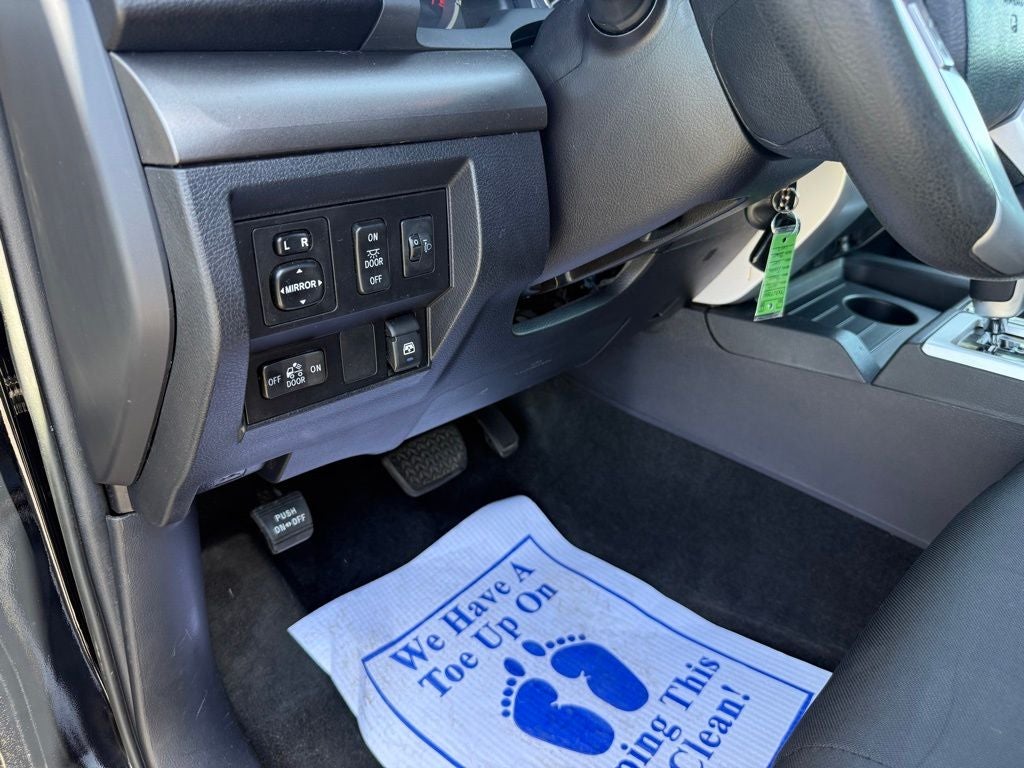 2017 Toyota Tundra SR5 4.6L V8