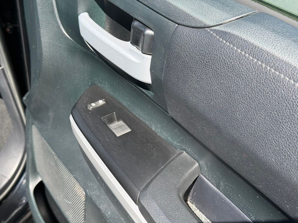 2017 Toyota Tundra SR5 4.6L V8