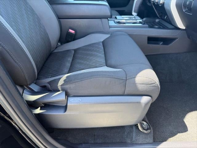 2017 Toyota Tundra SR5 4.6L V8